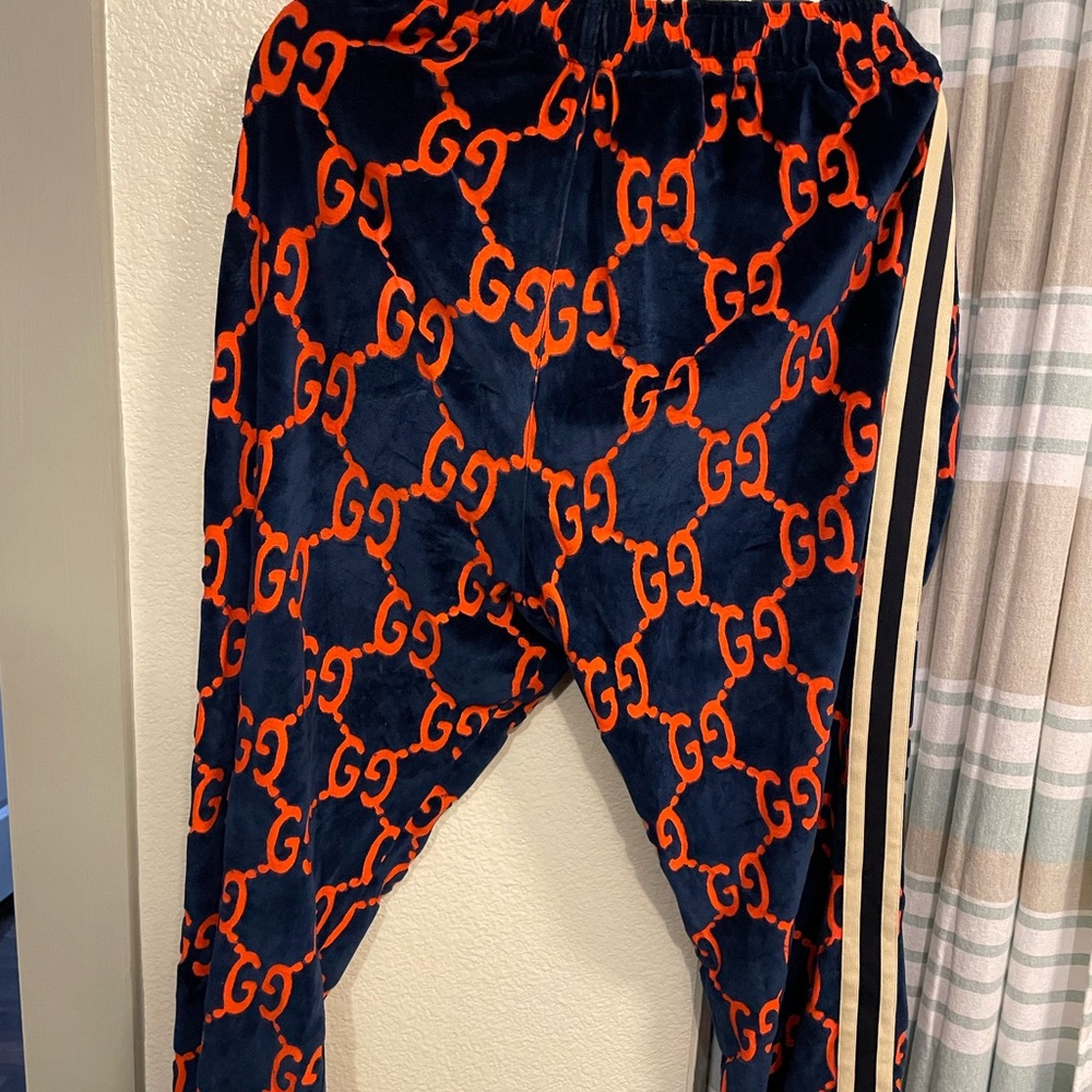 GUCCI COTTON VELVET PANTS LIMITED EDITION RETAILS $2000+ - Picture 4 of 10